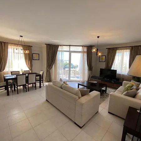 Sea View 3 Penthouse Gulluk
